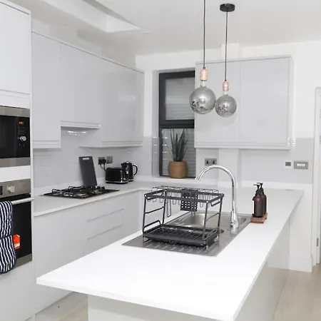 Stylish London Flat With Garden, Close To City Exterior foto