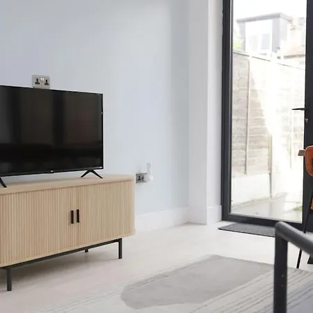 Stylish London Flat With Garden, Close To City Exterior foto