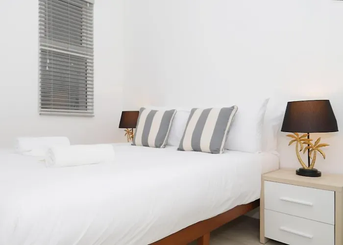 Stylish London Flat With Garden, Close To City
