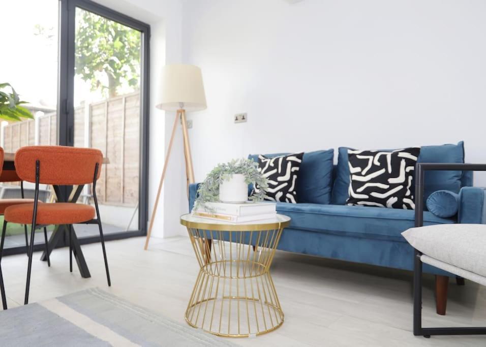 Appartamento Stylish Flat With Garden, Close To
